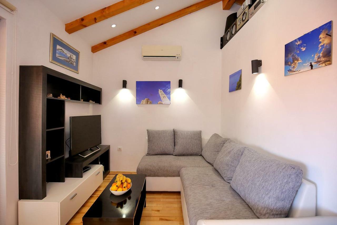 Julijana Apartman Zára Kültér fotó