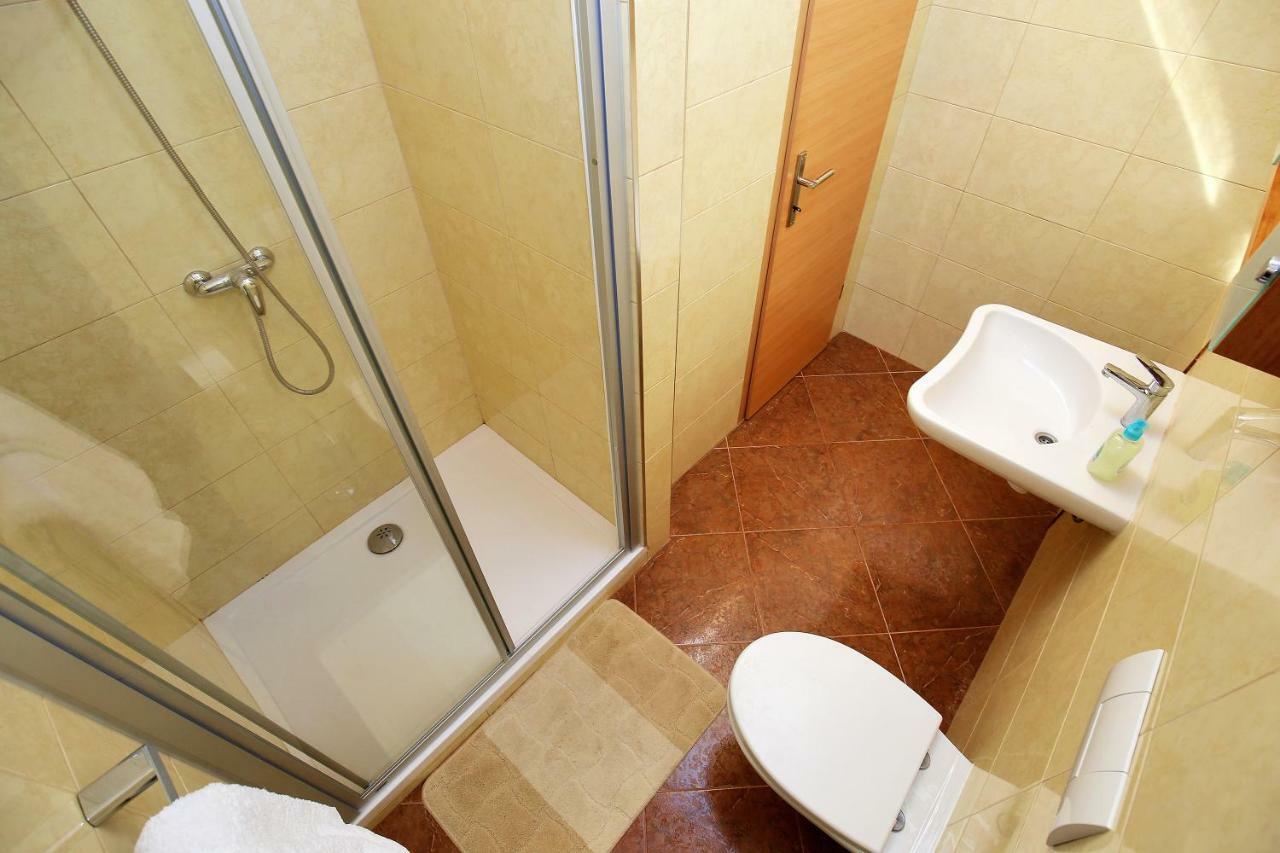 Julijana Apartman Zára Kültér fotó