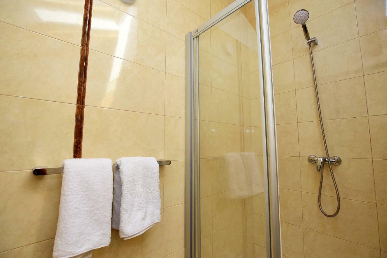 Julijana Apartman Zára Kültér fotó