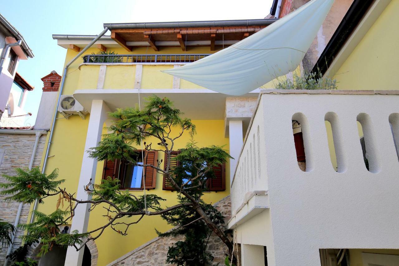 Julijana Apartman Zára Kültér fotó